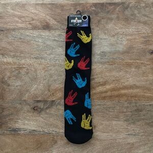 5/$20 NEW Adult Spock Vulcan Salute Star Trek Socks